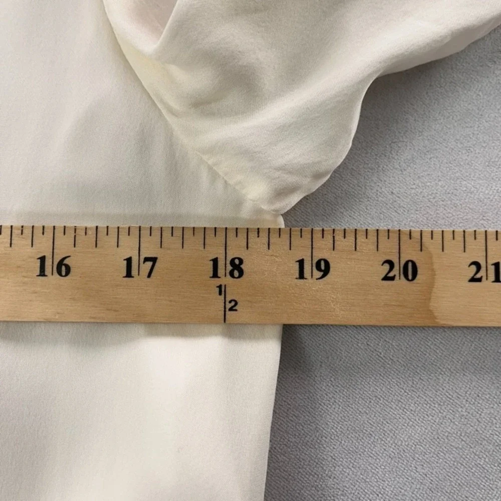 Cami NYC Top Women Medium White 100% Silk Long Sleeve V-Neck Lace Trim NEW - Picture 13 of 15